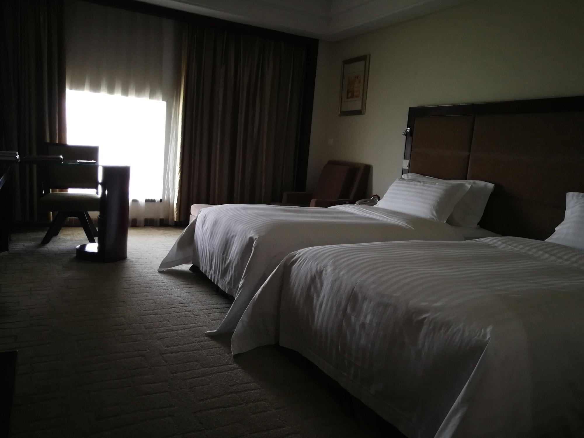 Daysun International Hotel Guangzhou Exterior photo