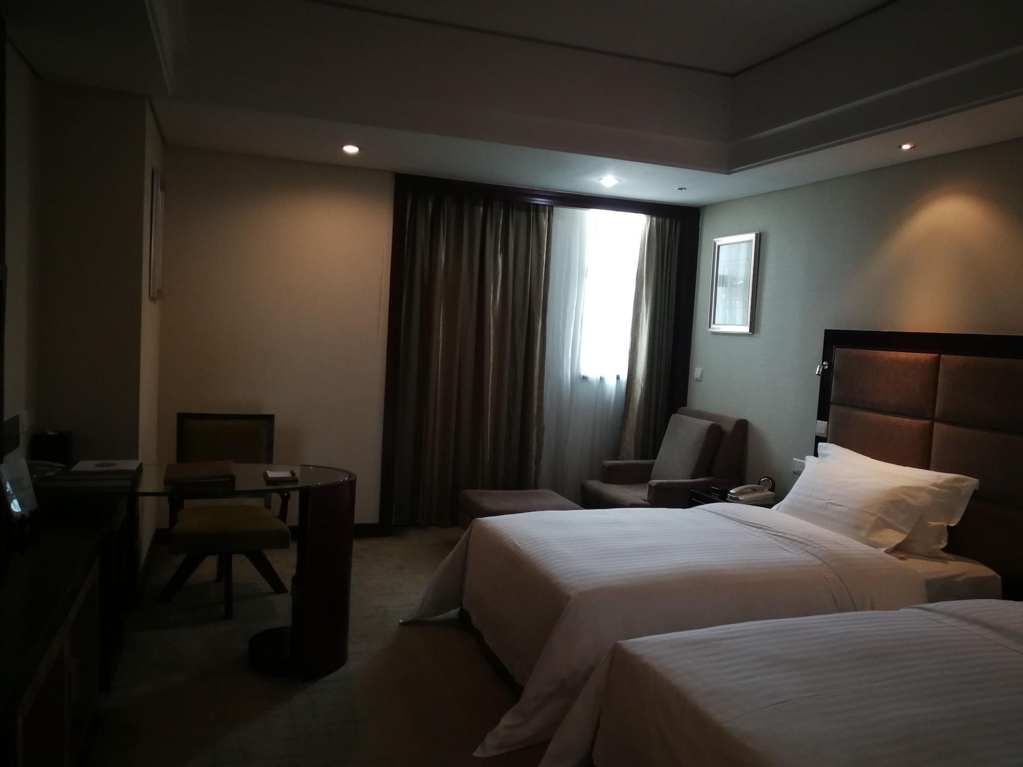 Daysun International Hotel Guangzhou Exterior photo