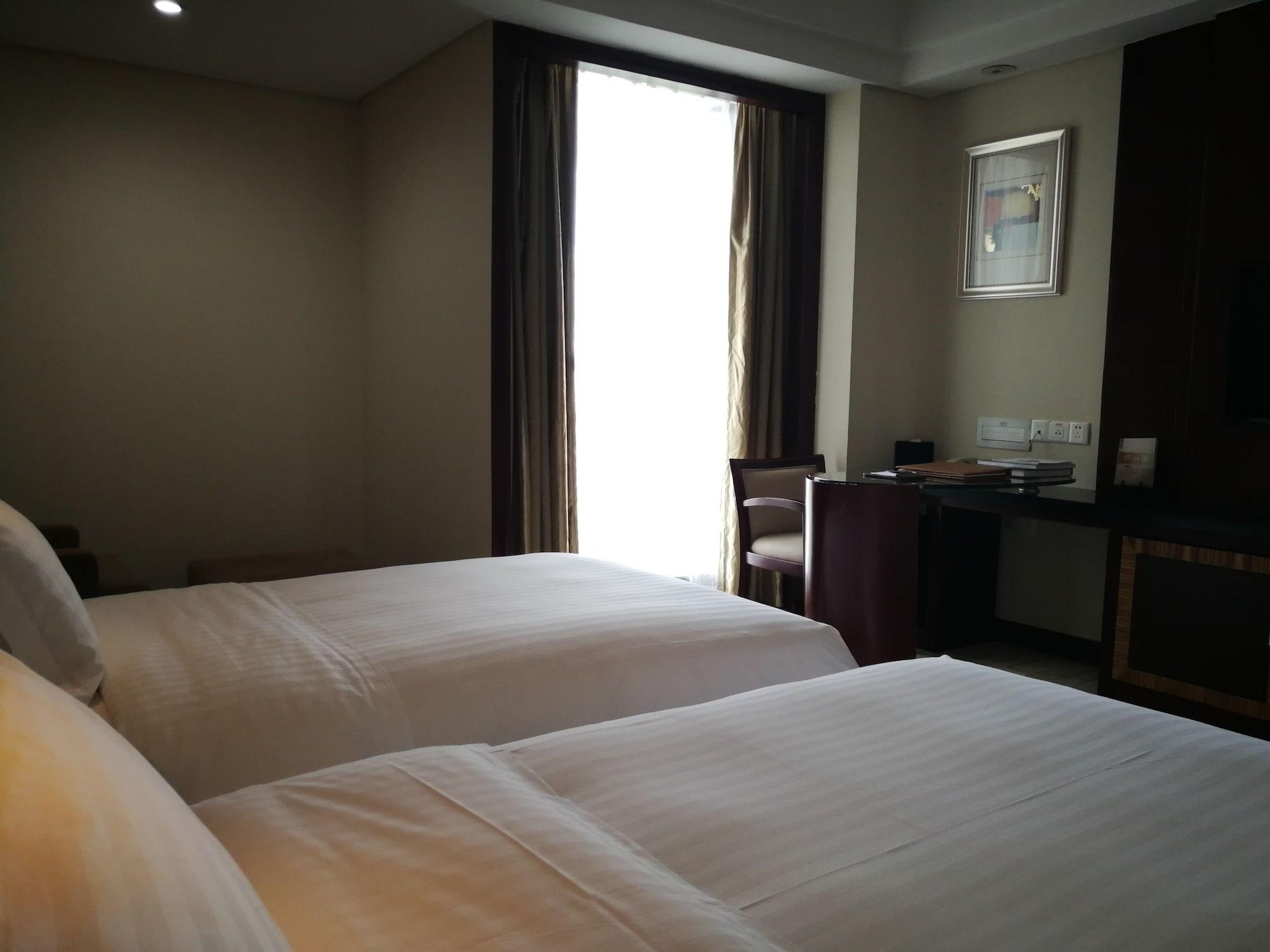 Daysun International Hotel Guangzhou Exterior photo