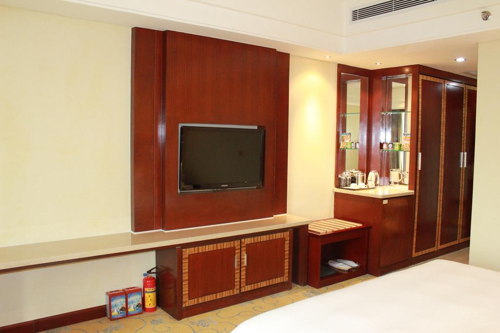 Daysun International Hotel Guangzhou Exterior photo